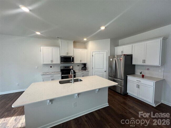 Building Photo - 10749 Adair Wds Dr