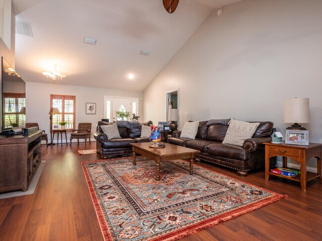 Building Photo - 5078 NW 76th Ct