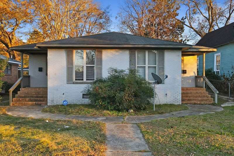 Primary Photo - 8047 2nd Ave S