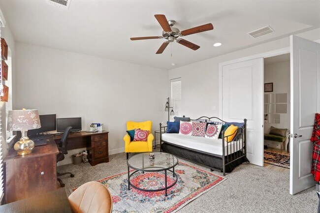 Building Photo - 1202 Cedarpost Tree Springs Pl
