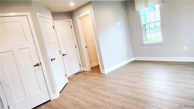 Foto del edificio - 14073 Millpointe Rd