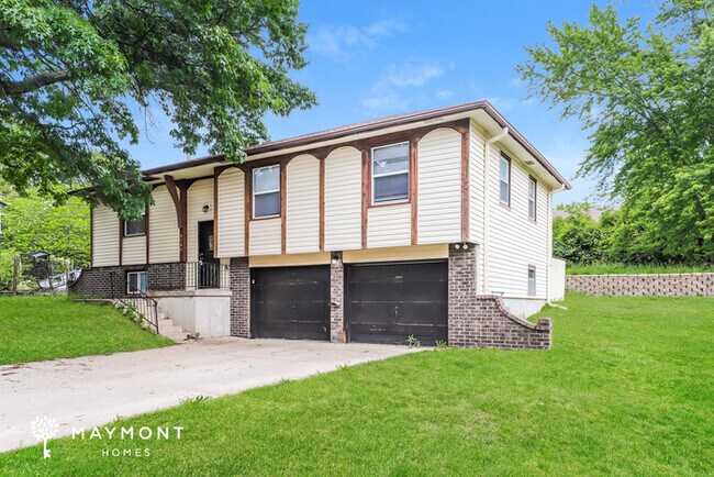 Foto del edificio - 9744 NW Overhill Dr
