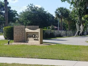 Building Photo - 306 Palm Coast Pkwy SW