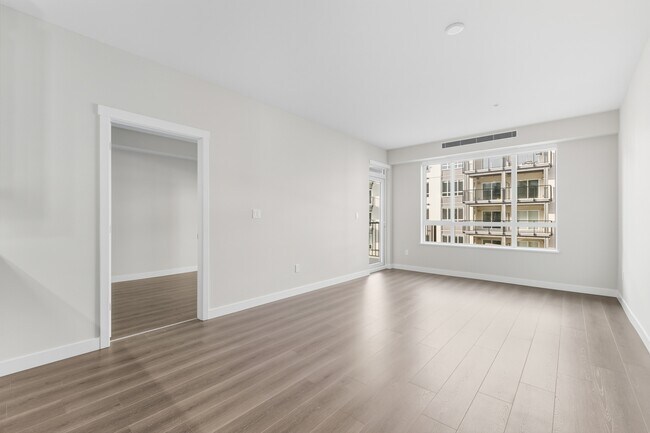 Photo du bâtiment - 23200-23200 Gilley Rd