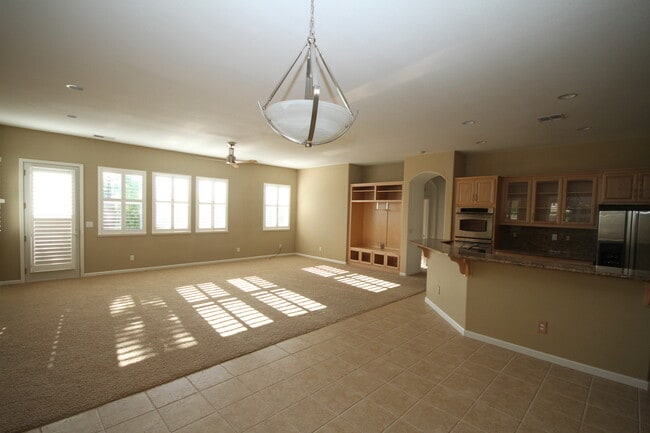 Building Photo - 4 Bed| 2.5 Bath | 2170SF | 2 Car Garage | Single Story | Tenant pays $175 monthly for WS&G