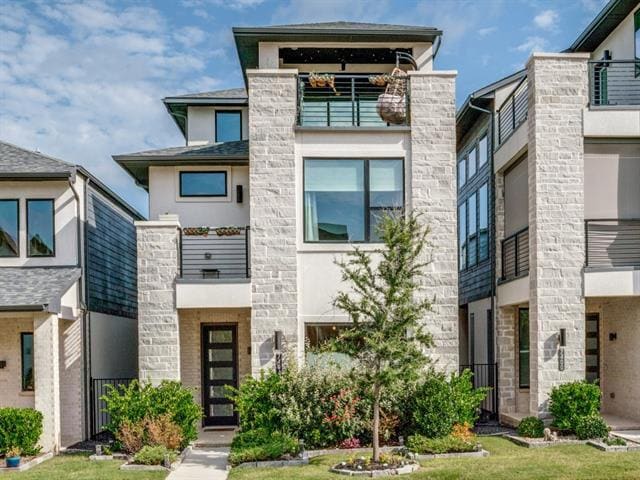 Foto del edificio - 7404 Collin McKinney Pkwy
