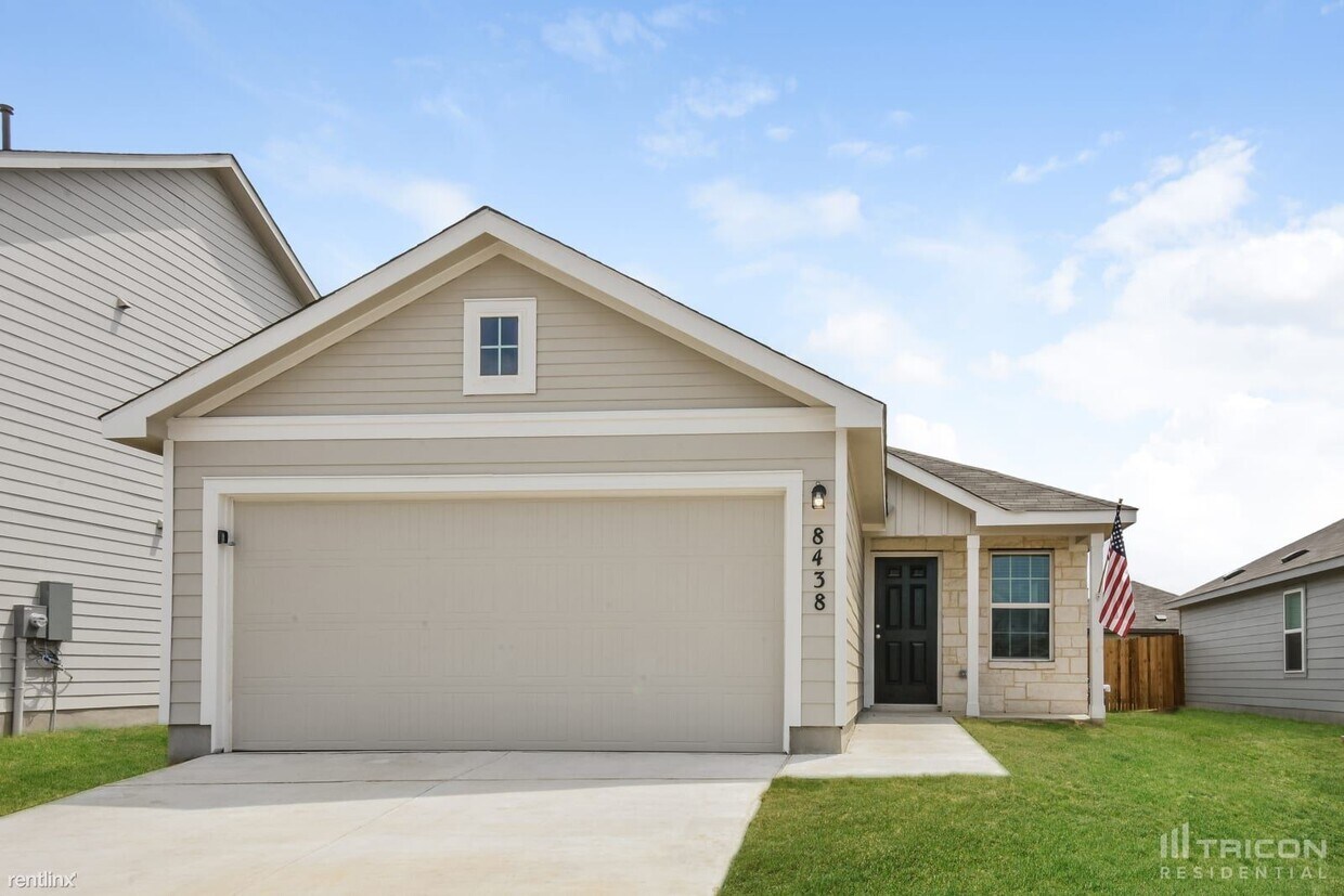 Foto principal - 8438 Amistad Cove