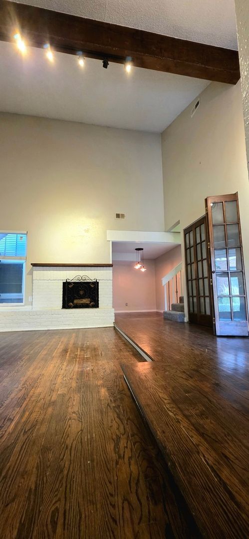 Foto del edificio - 12250 E Bates Cir