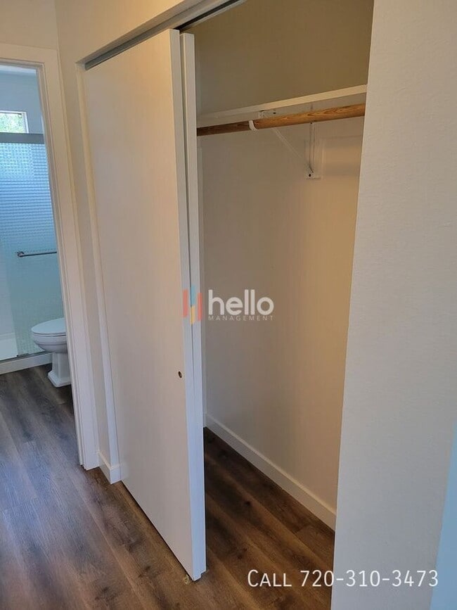 Building Photo - 3377 S Clarkson St