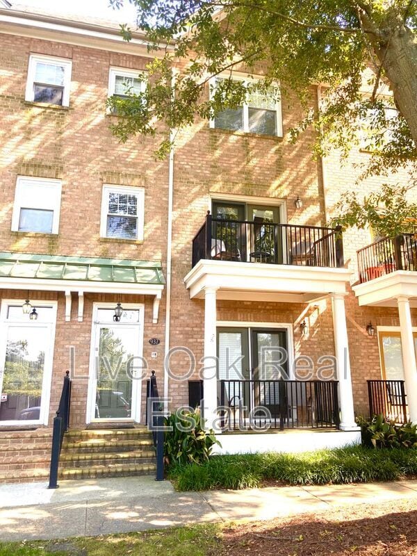 Photo - 937 Bolling Ave