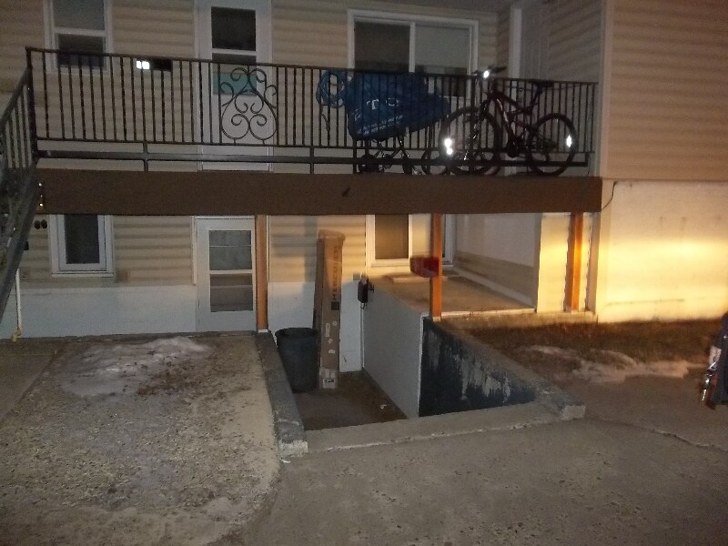 Primary Photo - 206 11th St