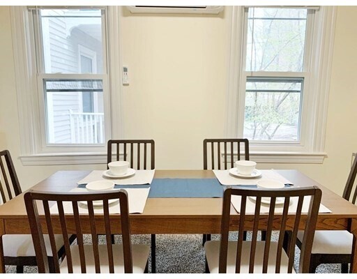Foto del edificio - 372 Harvard St