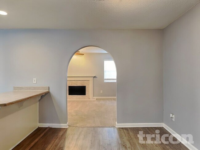 Foto del edificio - 3796 Soapstone Rd