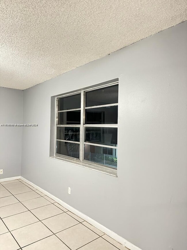 Foto del edificio - 4524 SW 54th St