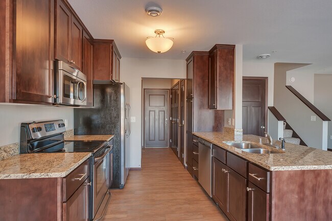 Foto del edificio - 655 Roberts Rd