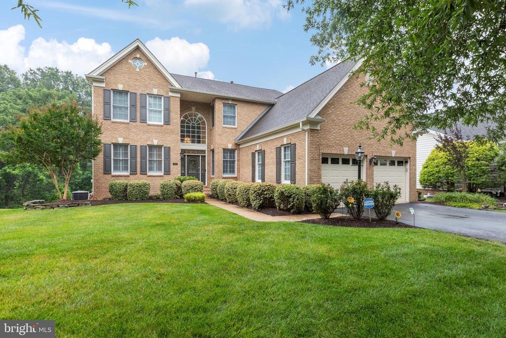 Foto principal - 15292 Golf View Dr
