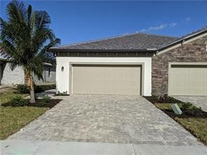 Foto principal - 9165 Glenforest Dr