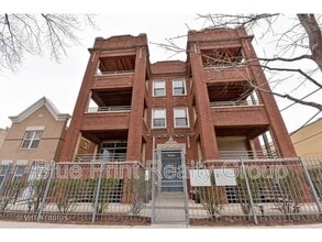 Building Photo - 1540 E 67th Pl