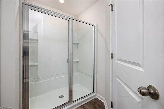 Foto del edificio - 1115 Evelynnview Ln