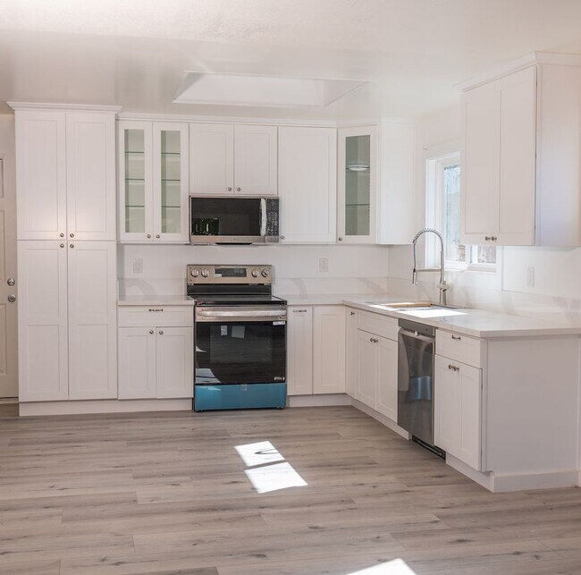 Foto del edificio - 2275 Dover Ave