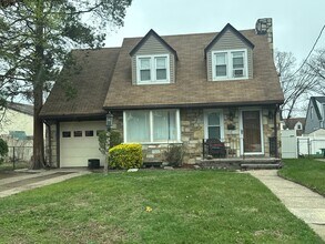 Building Photo - 320 Massachusetts Ave