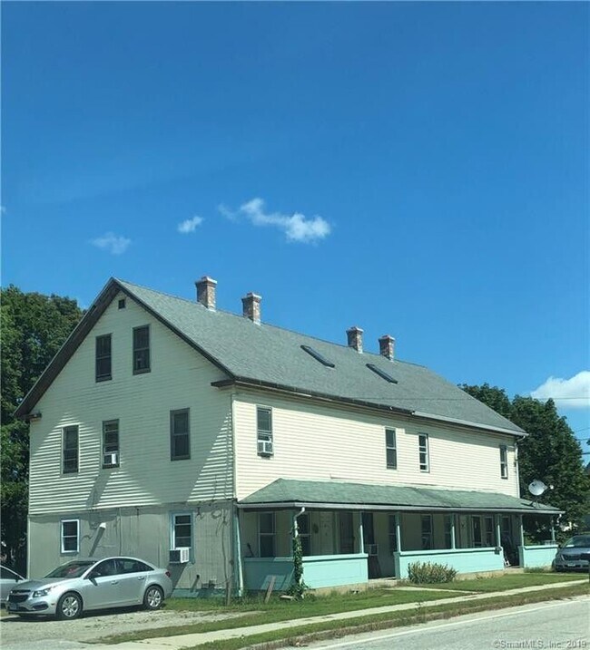 Building Photo - 328 Hartford Pike