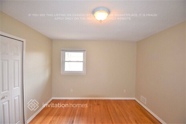 Foto del edificio - 7141 Newton Ave N