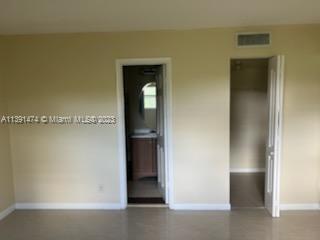 Foto del edificio - 8000 S Colony Cir