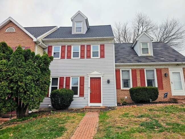 Building Photo - 396 Cardinal Rd