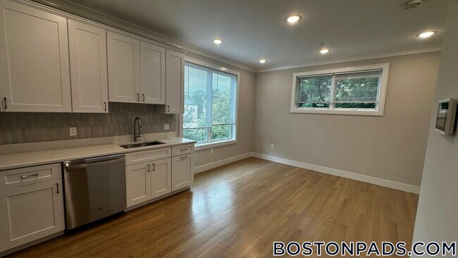 Foto del edificio - 104-106 Warren St.