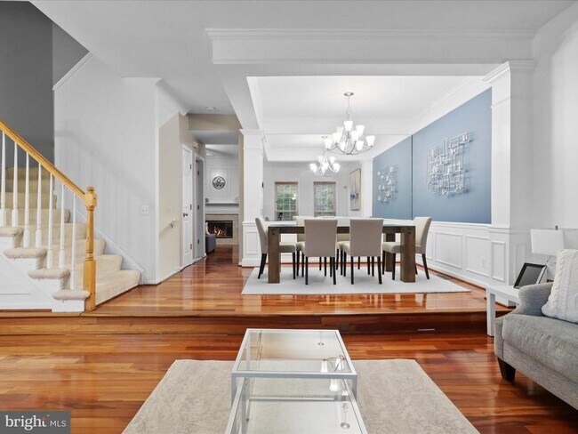 Foto del edificio - 6528 Osprey Point Ln