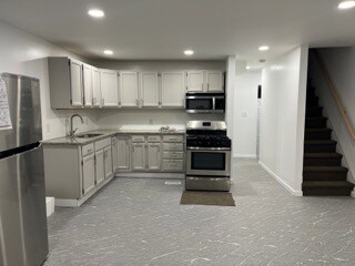 Foto del edificio - 608 W 6th St