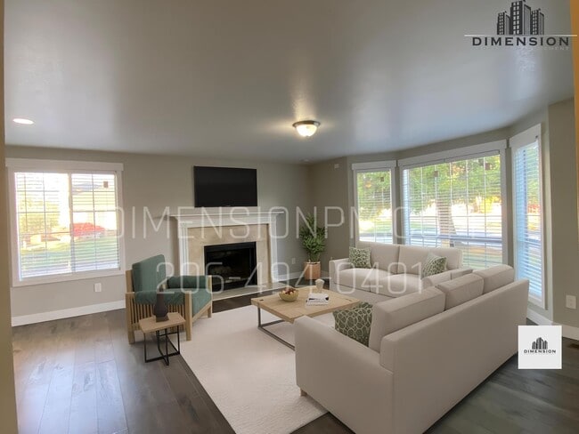 Building Photo - Kent East Hill Rambler