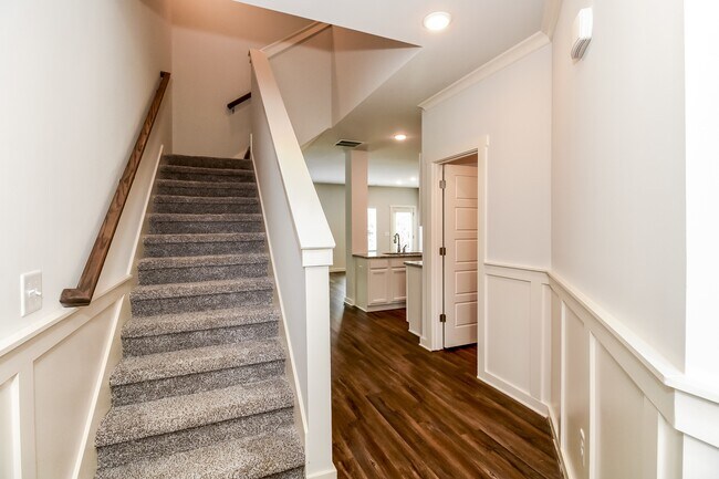 Foto del edificio - 5552 Cathwick Dr