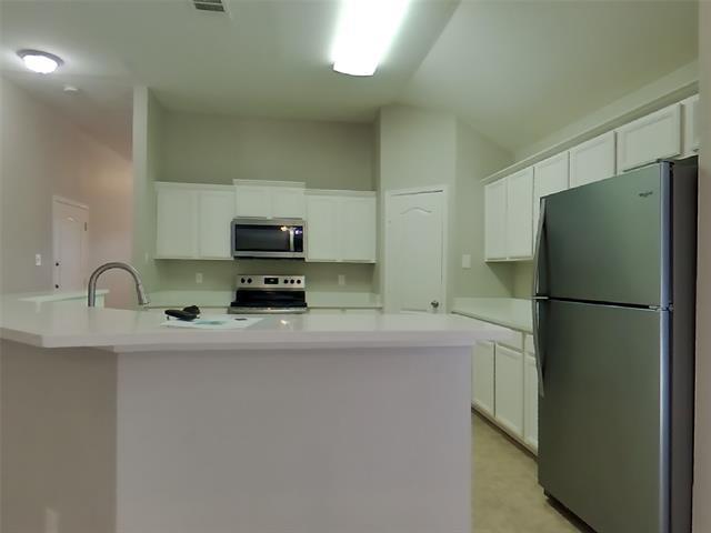Building Photo - 6733 BEAR Holw