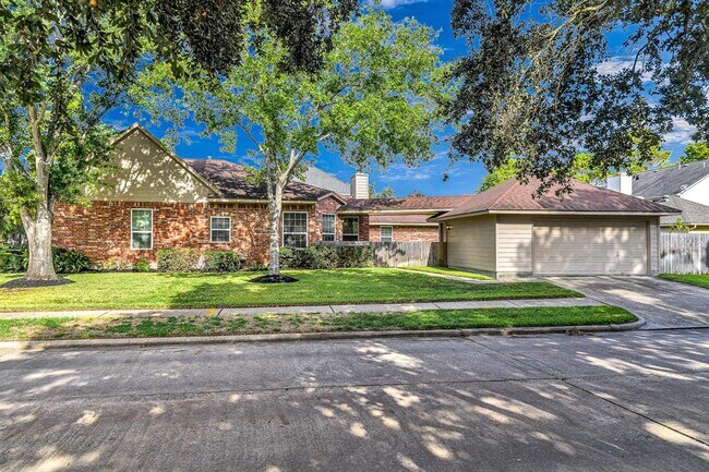 Building Photo - 20522 Spring Rose Dr