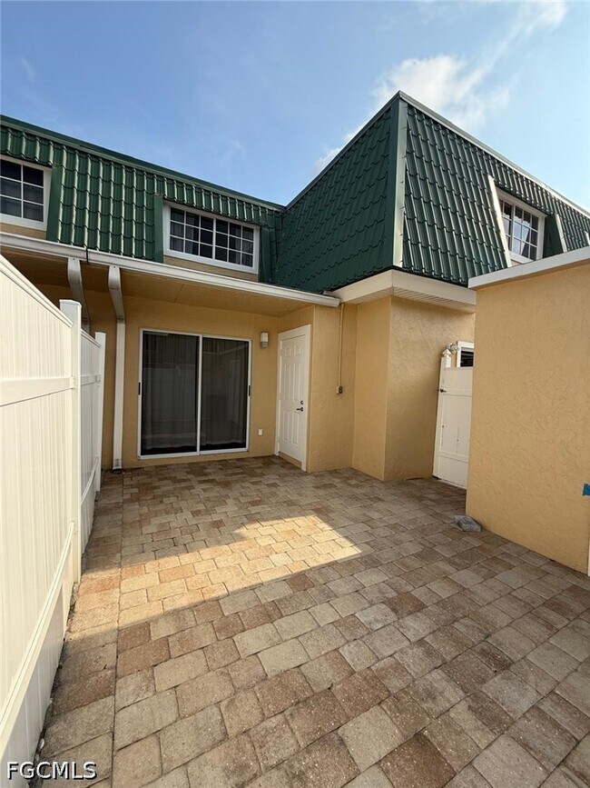 Foto del edificio - 4797 Albacore Ln