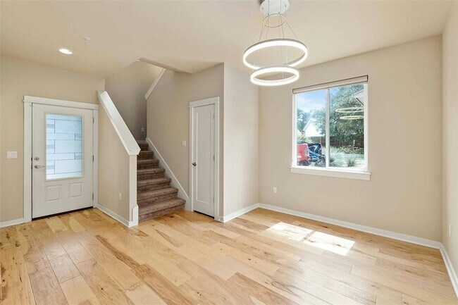 Foto del edificio - 4008 Valley View Rd