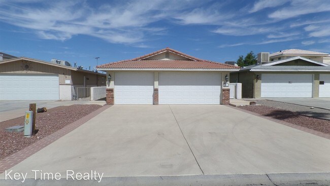 Foto del edificio - 3 br, 3 bath House - 975 Riverfront Dr