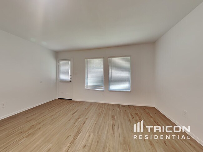Building Photo - 17166 Quaking Aspen Lane New Caney TX