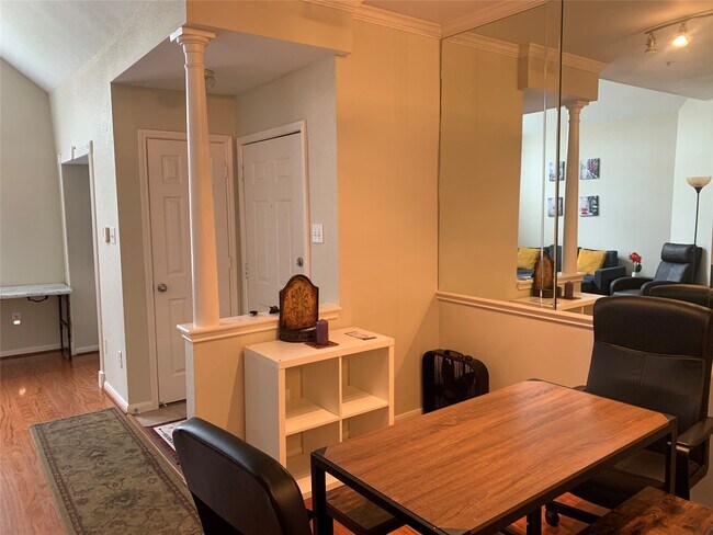 Foto del edificio - 1330 Old Spanish Trl