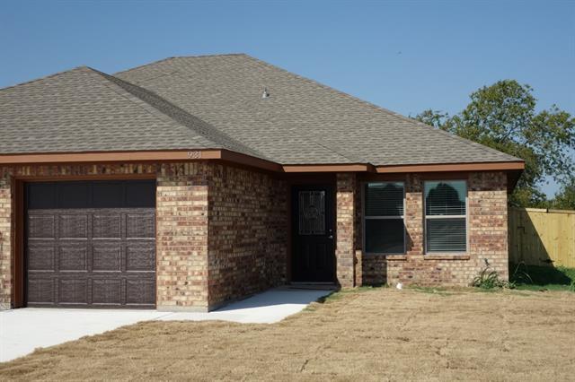 Building Photo - 931 Robineta Ln