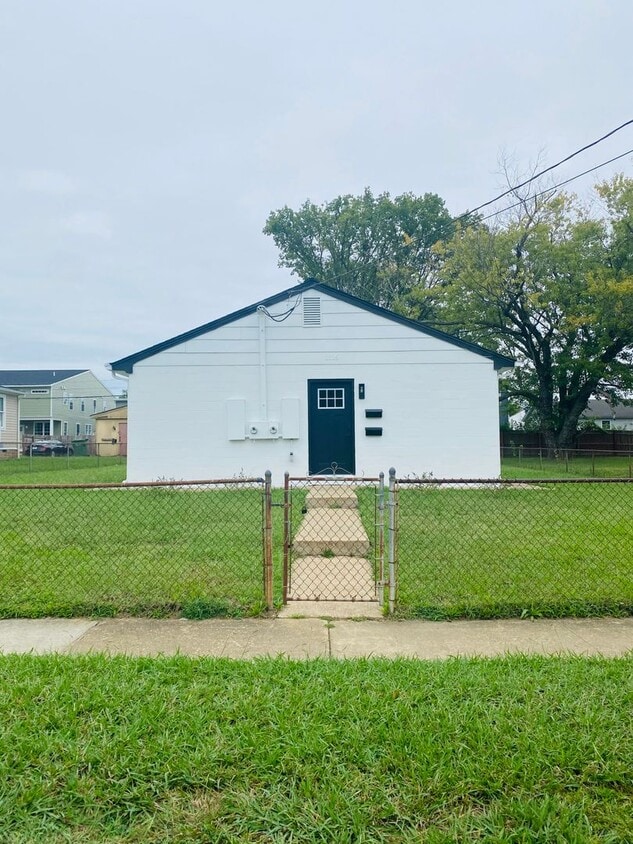 Photo - 1116 N 32nd Street