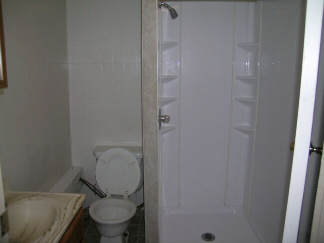 Foto del edificio - 431 S River Rd