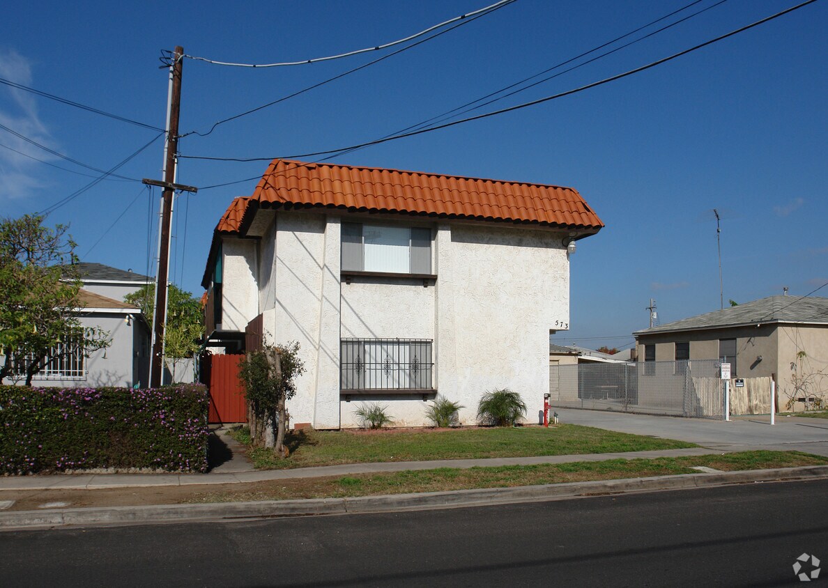Building Photo - 573 Park Way