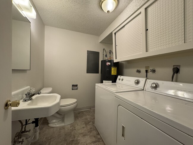 Downstairs Bathroom/Laundry Room - 322 SW Shirley St