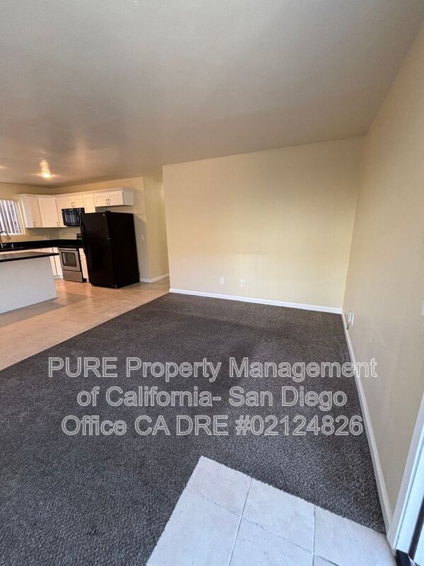Building Photo - 2657 Buena Vista Ave
