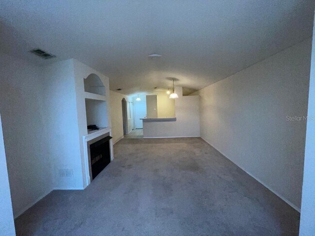 Building Photo - 3349 S Kirkman Rd