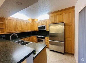 Building Photo - 8559 Boca Rio Dr