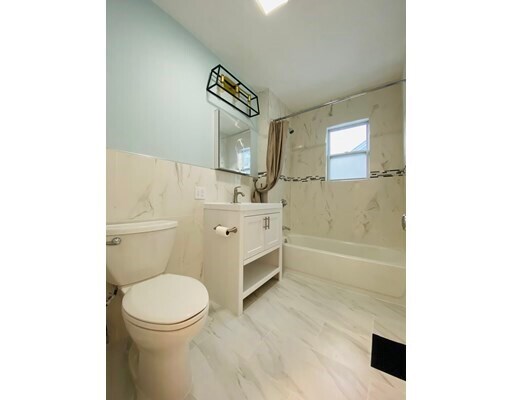 Building Photo - 19 Wollaston Ave
